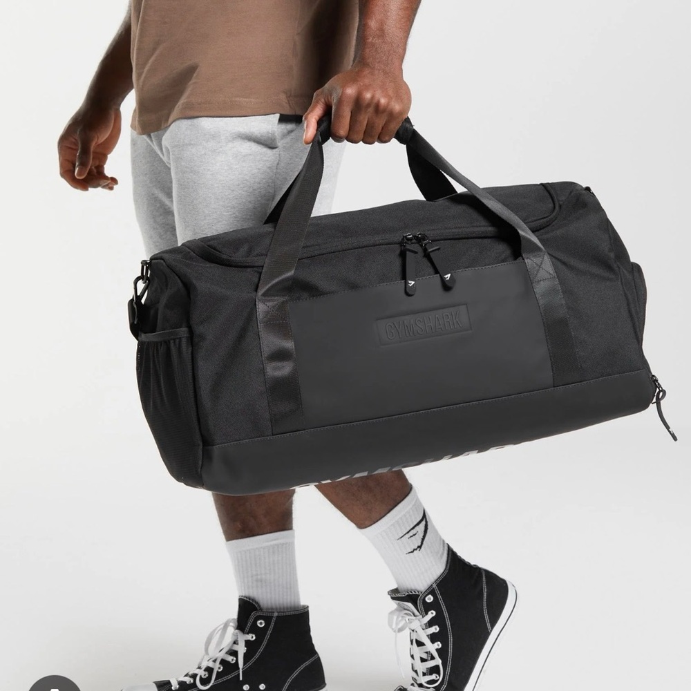 Large Black Gymshark Men's Duffel Bag